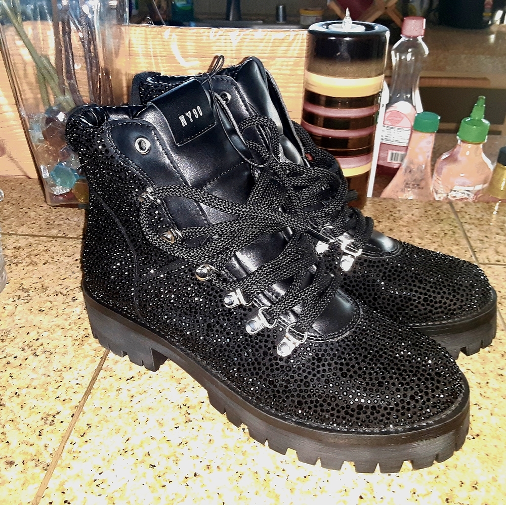 Steve Madden Boots